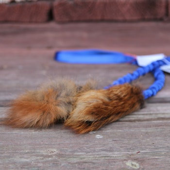 Doggie-zen's elastiska kampis - välj mellan räv eller kaninskinn