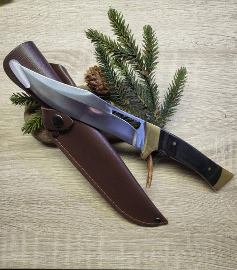 Kniv med slida