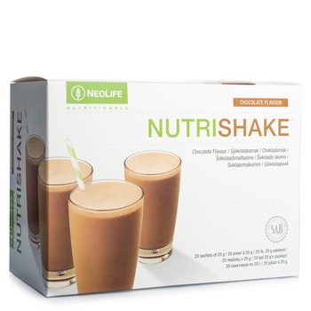 Nutri Shake choklad Proteindryck. Protein är den grundläggande byggstenen för muskler- och benunderhåll och många andra funktioner i kroppen. Ge din kroppprotein av hög kvalitet! Nutri Shake tillhanda