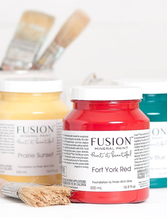 FUSION™ Mineral Paint - Fort York Red