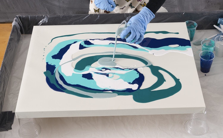 Fusion Acrylic Pour