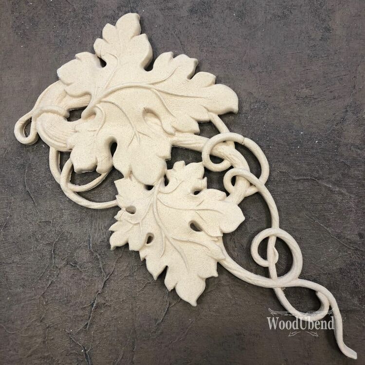 ORNAMENT - WoodUbend - Leafy Wine Drop WUB2138