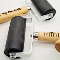 MINT by Michelle Brayer Mini - Gummiroller / vals ca 6 cm