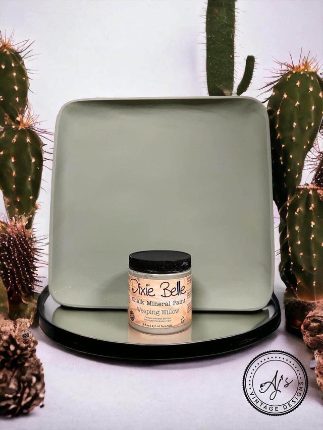 Möbel- & Inredningsfärg - Dixie Belle CHALK Mineral Paint - Weeping Willow