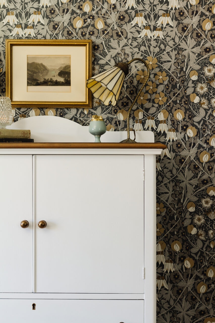 PORCELAIN - Homestead House - Milk Paint - Kaseinfärg - Mjölskfärg