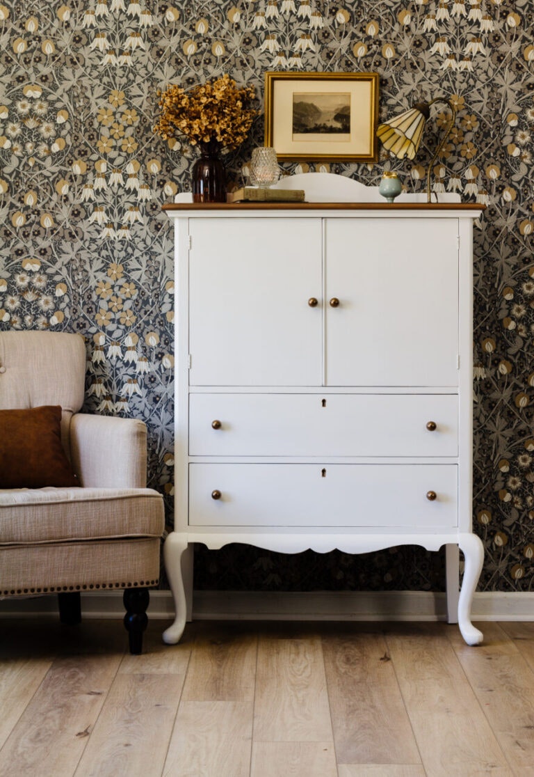 PORCELAIN - Homestead House - Milk Paint - Kaseinfärg - Mjölkfärg