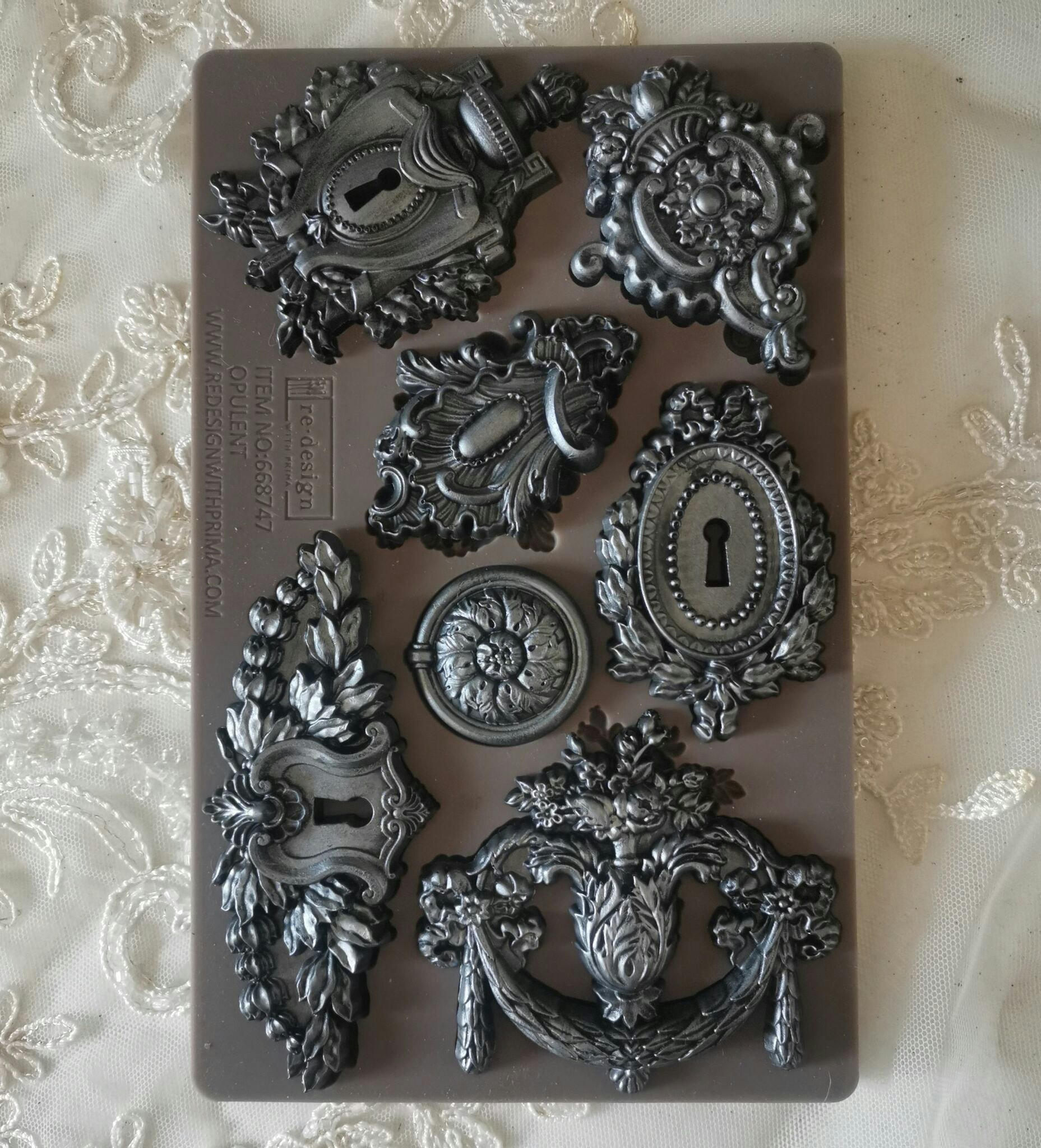 GJUTFORM - Re Design Décor Moulds - Silikonform - Opulent