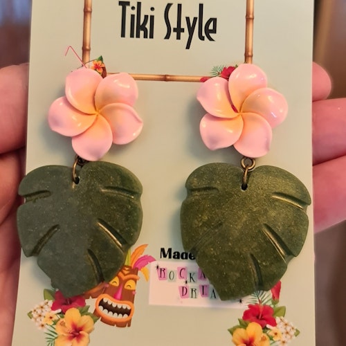 Örhängen " Tiki flowers style "