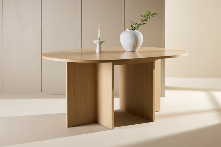 Matbord Strada - Ovala Matbord Ø120/170 Vitputsad