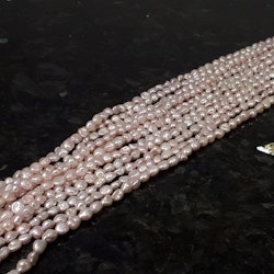 Rosa små söta pärlor 5-8 mm