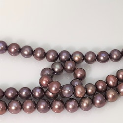 Violetta runda pärlor 4-5 mm