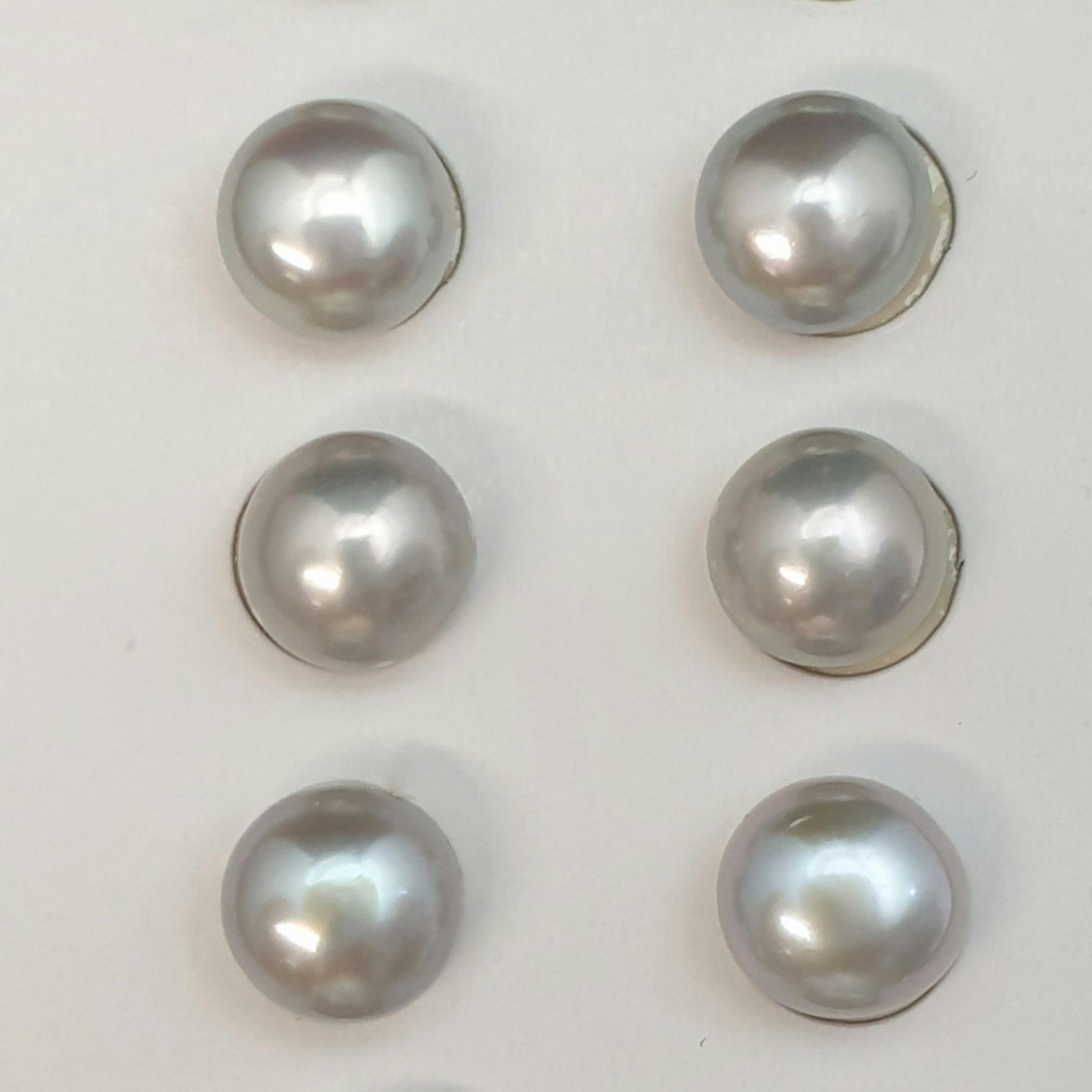 Silvergrå runda pärlor 5-6 mm