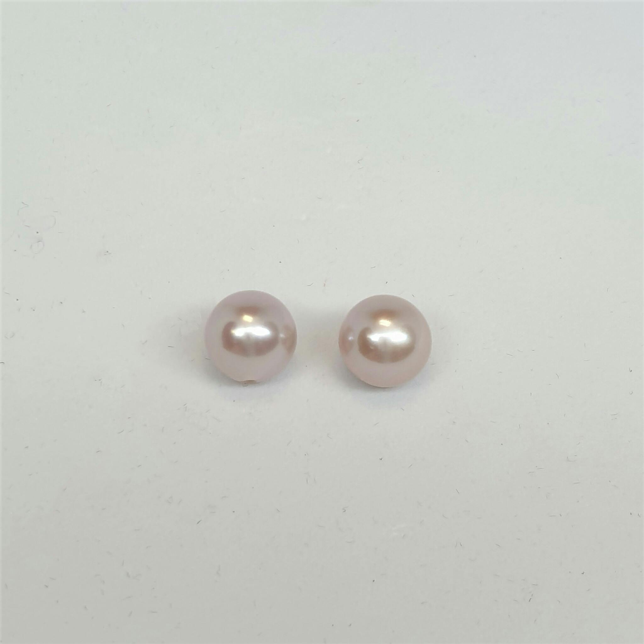 Rosa runda pärlor halvborrade 7-7,5 mm