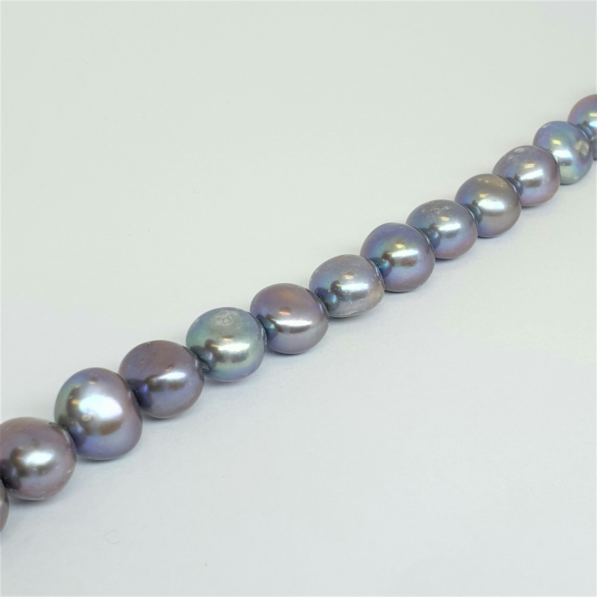 Mörk silvergrå blå pärlor 12 mm
