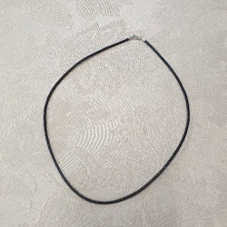 Läderband för halsband, svart med silverlås