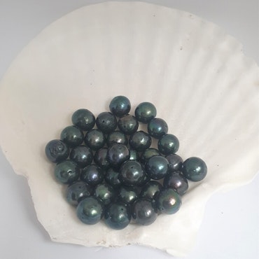 Mörk gröna pärlor ca 10 mm