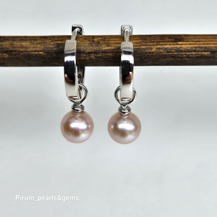 Vacker liten rosa pärla 6,5 mm på silverögla