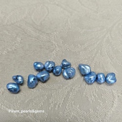 Klarblå pärlor 5-6 mm