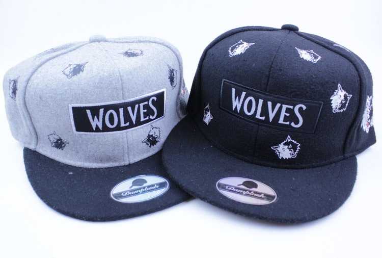 Cap Wolves Black/grey