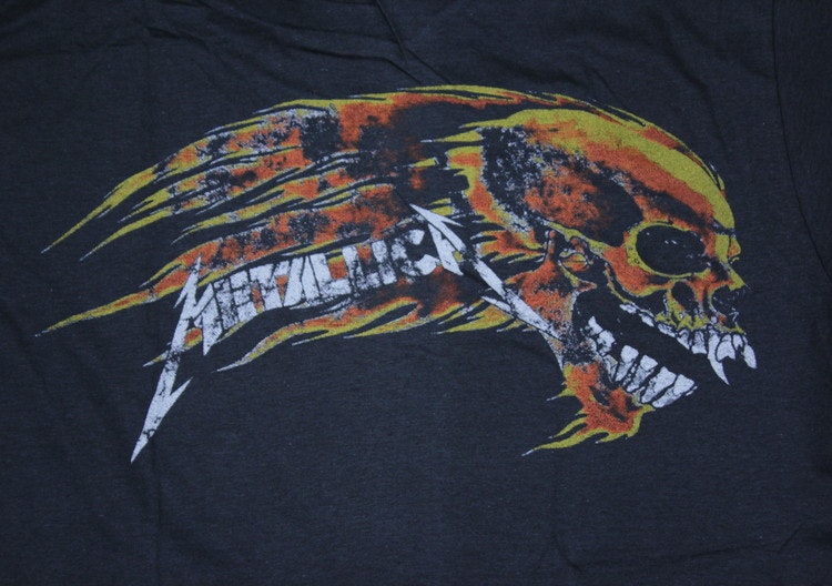 Metallica skull T-shirt