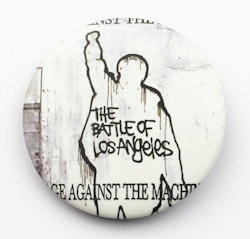 Pin Rage against the machine