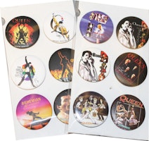 Queen 6-pack badge