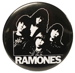 Ramones B/W XL badge