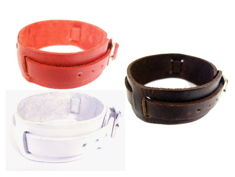 Leather bracelet 3 colors