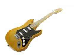 Fender Stratocaster Black pickguard natural