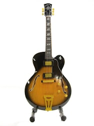 Gibson Semi acoustic Sunburst replika