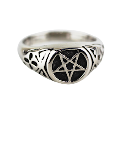 Ring Pentagram
