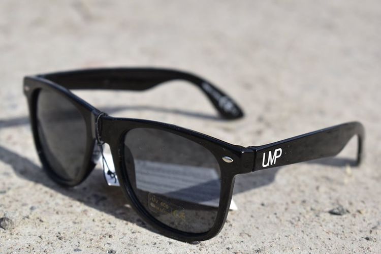Solglasögon, UMP svart