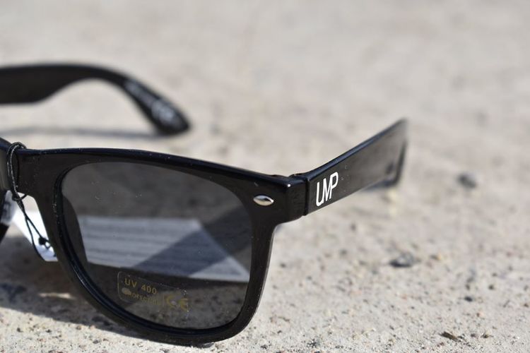 Solglasögon, UMP svart