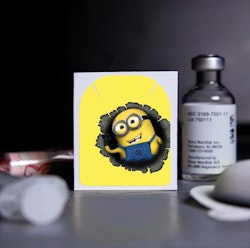 Stickers Omnipod - Minion Popping Through