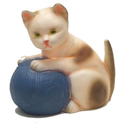 Lampa katt med blått nystan