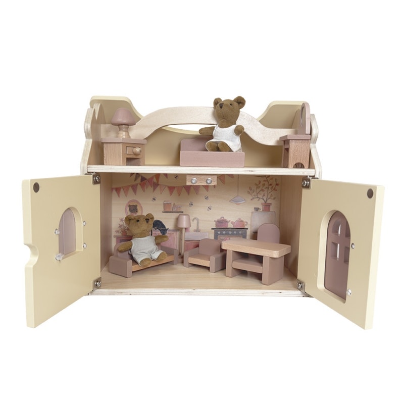 DOLL HOUSE WITH BEARS