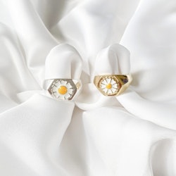 Daisy Ring