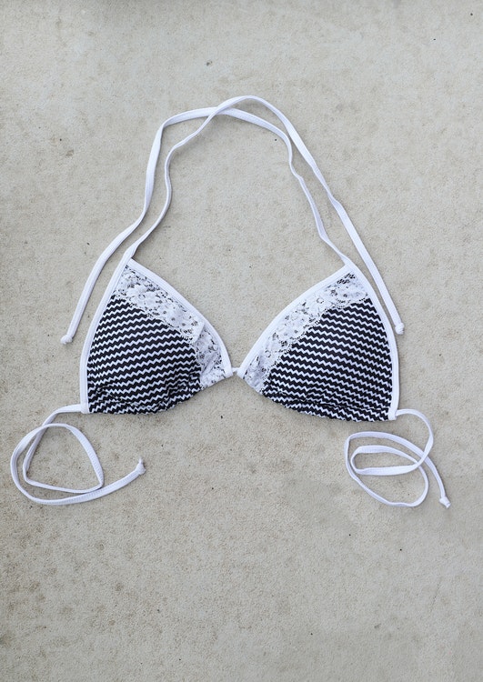 classic triangle bikini