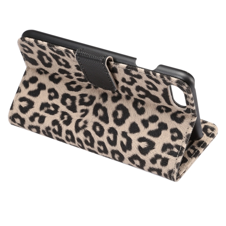 Plånbok i leopard till iPhone 7/8/SE 2020