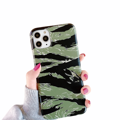 Camouflage- skal till iPhone 12 / 12 PRO