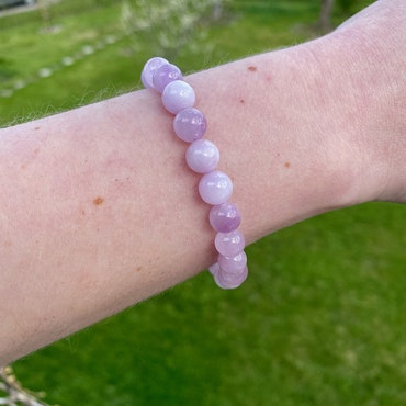 Kunzit 8mm pärlor Armband