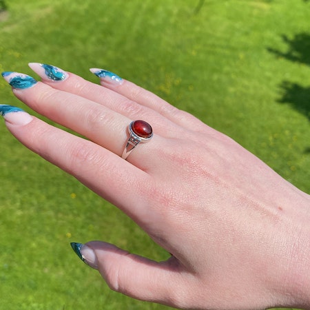 Granat Ring (ställbar)