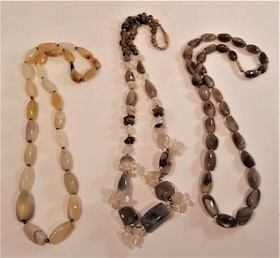 Halsband av mixad halvädelsten, 3 olika att välja på, x1