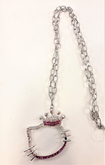 Halskedja med Hello Kittymotiv och strass