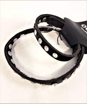 Läder armband med strass i svart