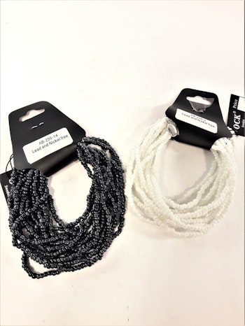 Flerradigt armband med små pärlor, två varianter