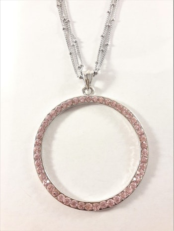 Halsband med ring i silverfärg med strasstenar i rosa