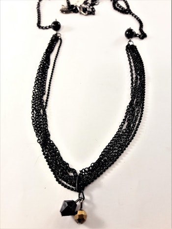Halsband med detaljer i svart