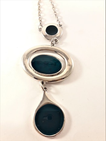 Halsband med Hänge Grön och Silverfärg