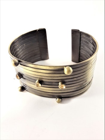 Brett Stelt Armband Guldfärg